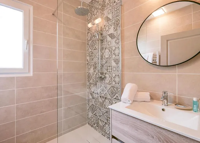 Appartement Ombre Des Pins A Tropez Xix Saint-Tropez