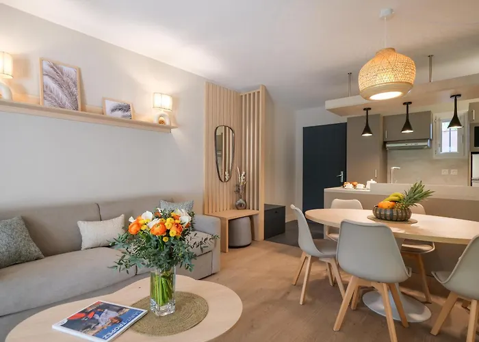 Ombre Des Pins A Tropez Xix Appartement