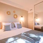 Ombre Des Pins A Tropez Xix Apartment