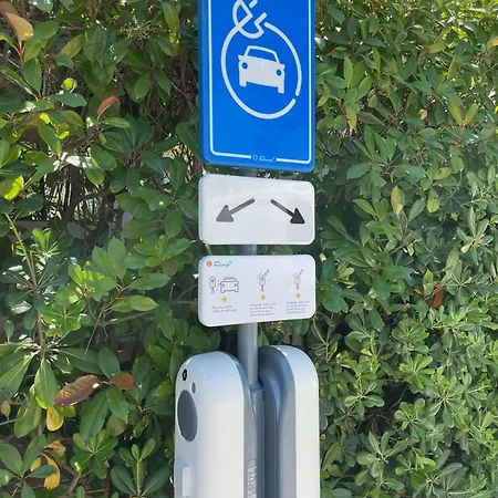 Ombre Des Pins A Tropez Xix Сен-Тропе